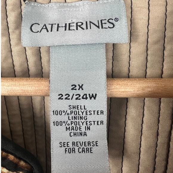 CATHERINES Womens 2X Animal Print Open Front Quilted Statement Layer Bold Jacket - Picture 5 of 10